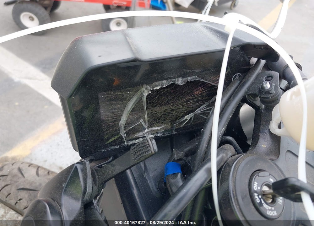 2024 YAMAHA YZFR7 VIN: JYARM38Y1RA002477