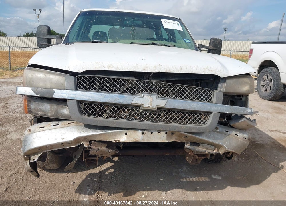 2004 CHEVROLET SILVERADO 2500HD WORK TRUCK VIN: 1GCHC23U64F195206