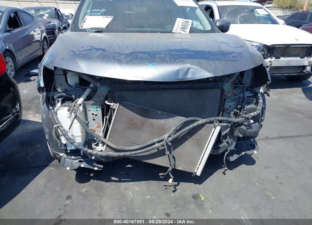 2018 NISSAN ROGUE S/SL/SV VIN: JN8AT2MV6JW307009