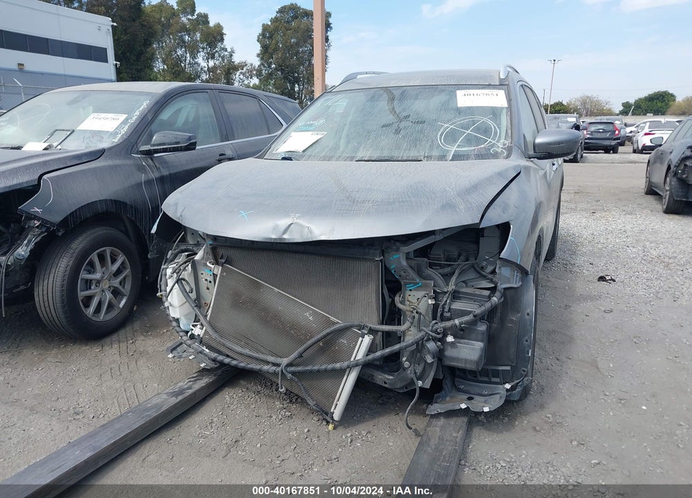 2018 NISSAN ROGUE S/SL/SV VIN: JN8AT2MV6JW307009