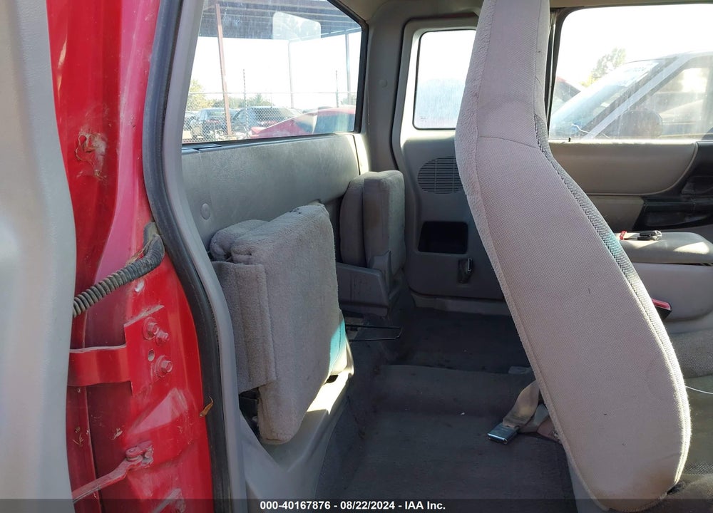 2000 FORD RANGER XL/XLT VIN: 1FTYR14V1YPB63358