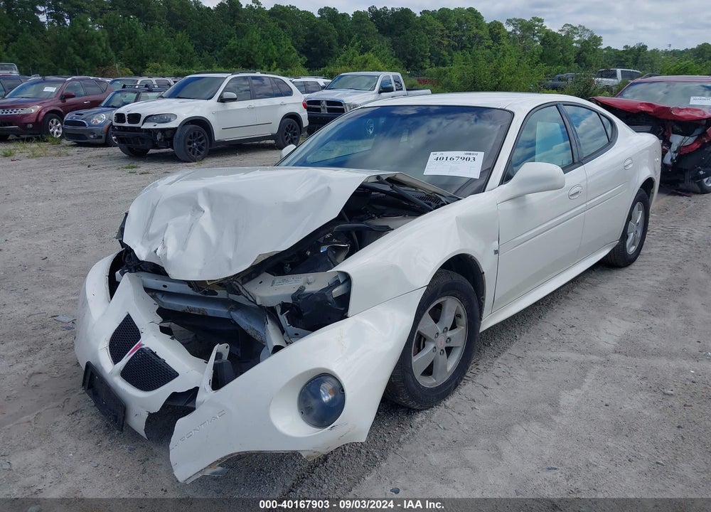 2008 PONTIAC GRAND PRIX VIN: 2G2WP552X81118087