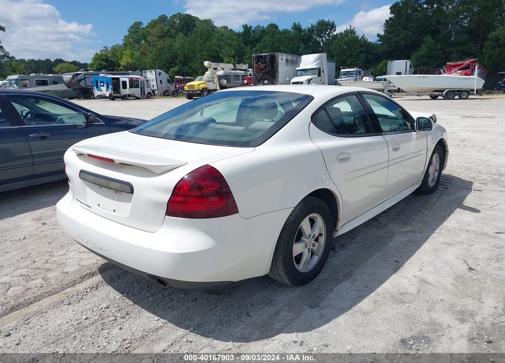 2008 PONTIAC GRAND PRIX VIN: 2G2WP552X81118087