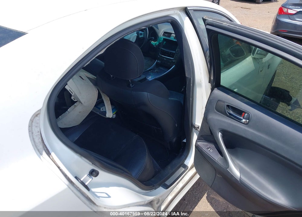 2011 LEXUS IS 250 VIN: JTHBF5C27B5151195