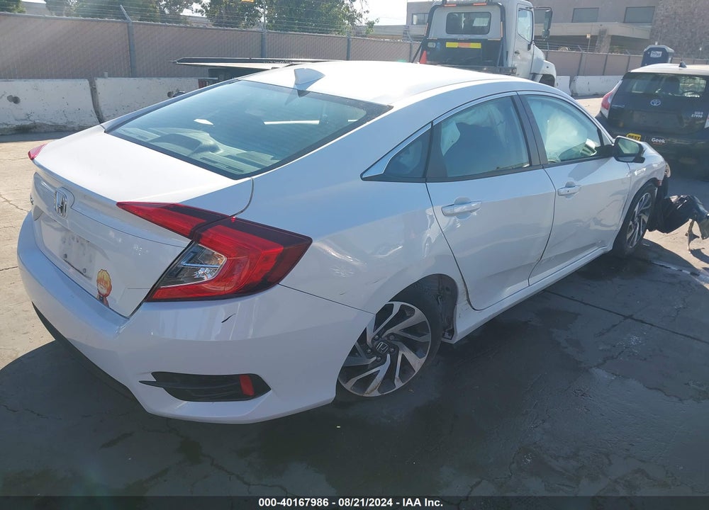 2018 HONDA CIVIC EX VIN: 19XFC2F86JE207799