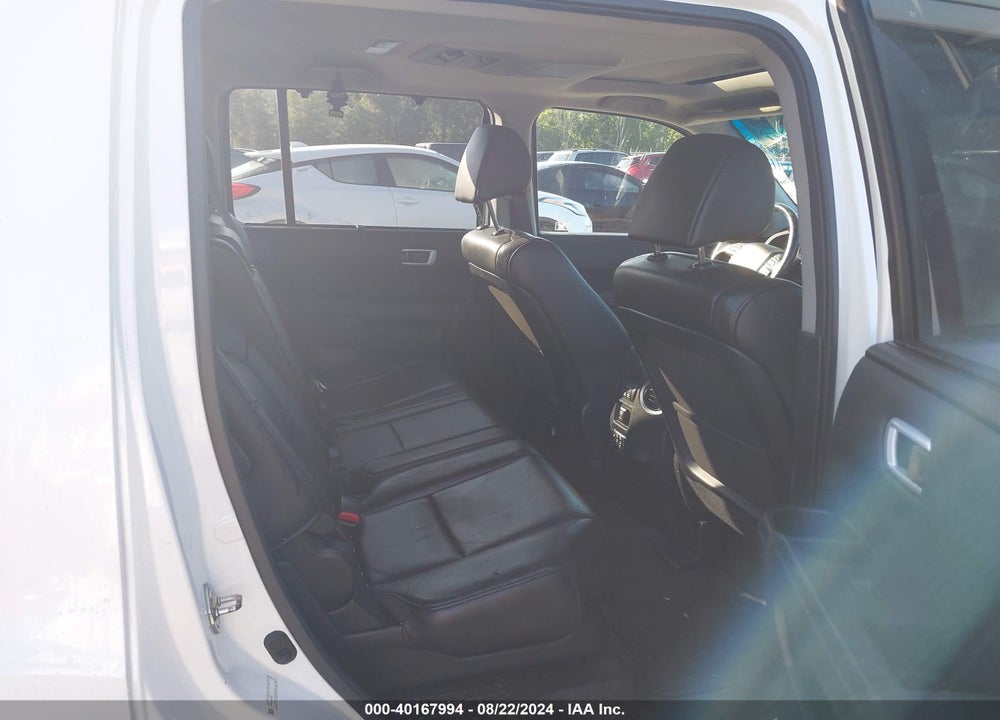 2012 HONDA PILOT TOURING VIN: 5FNYF4H9XCB077900