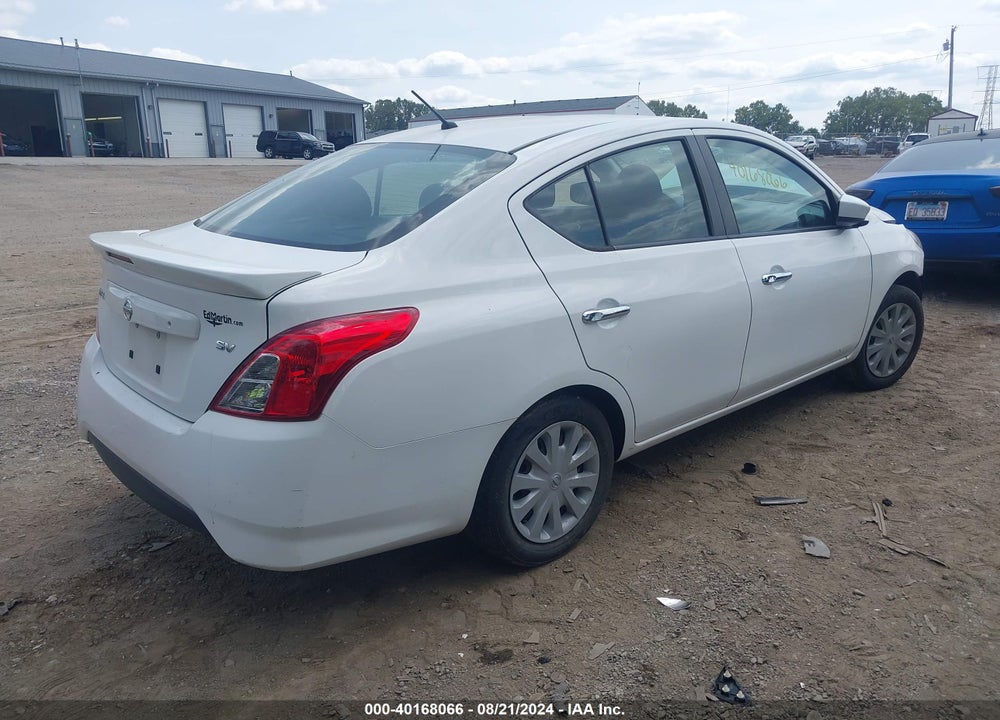 2017 NISSAN VERSA 1.6 SV VIN: 3N1CN7AP0HK417211