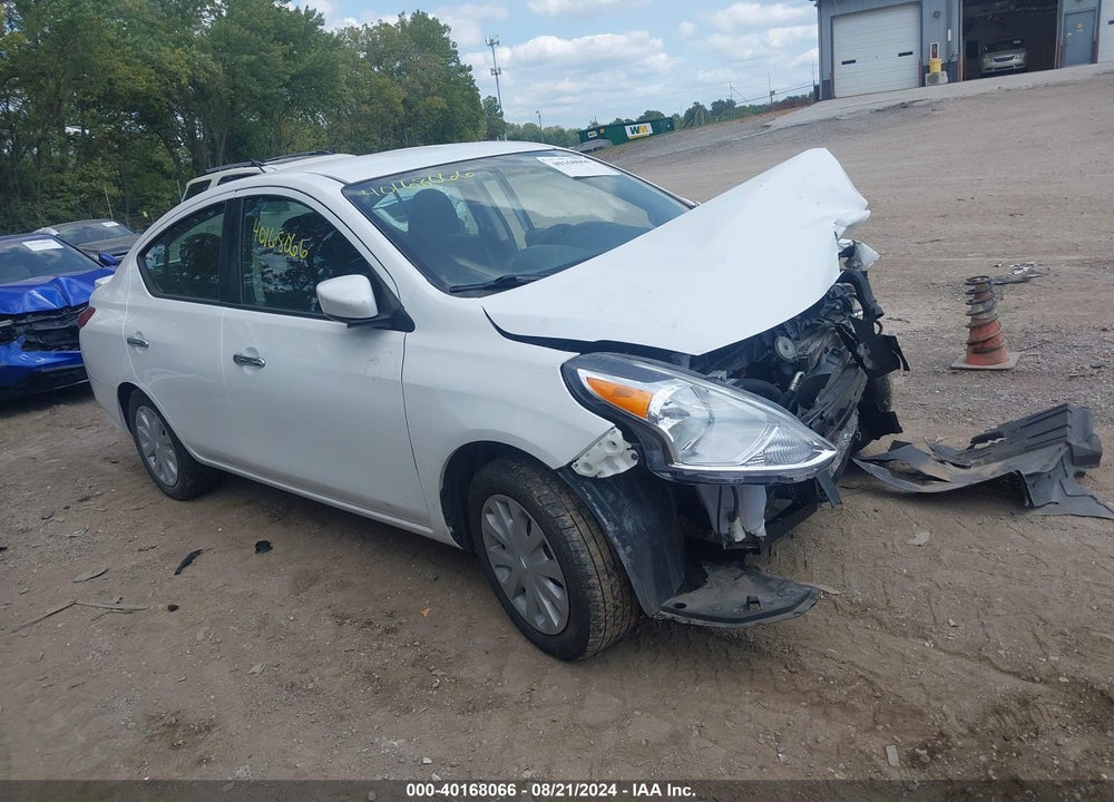 2017 NISSAN VERSA 1.6 SV VIN: 3N1CN7AP0HK417211