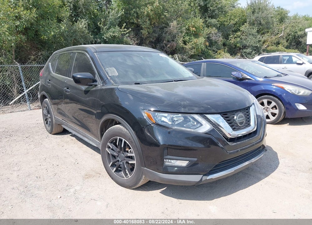 2018 NISSAN ROGUE S VIN: KNMAT2MT4JP586433
