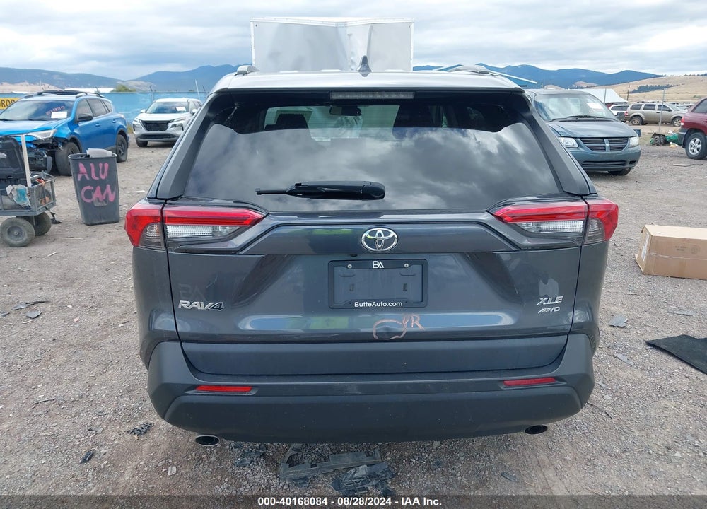2021 TOYOTA RAV4 XLE VIN: 2T3P1RFV7MW159232