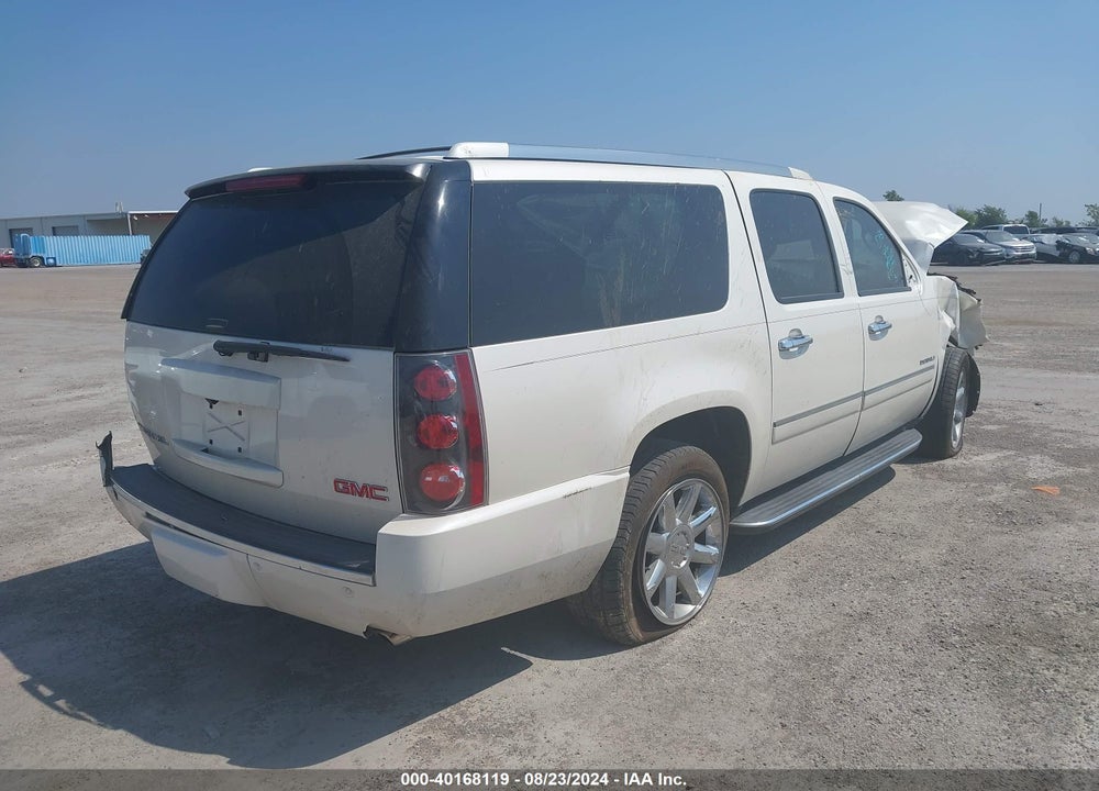 2014 GMC YUKON XL 1500 DENALI VIN: 1GKS1MEF5ER105991