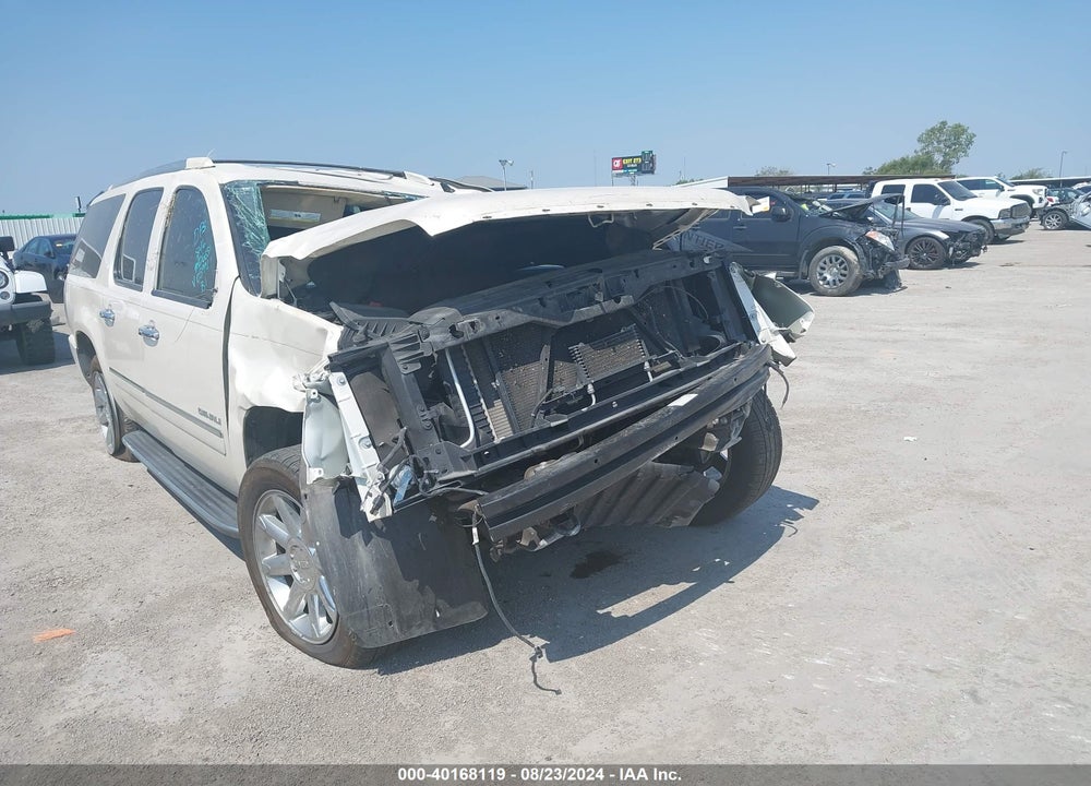 2014 GMC YUKON XL 1500 DENALI VIN: 1GKS1MEF5ER105991
