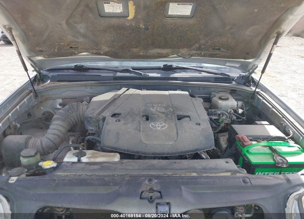 2004 TOYOTA 4RUNNER LIMITED V6 VIN: JTEBU17R448024179