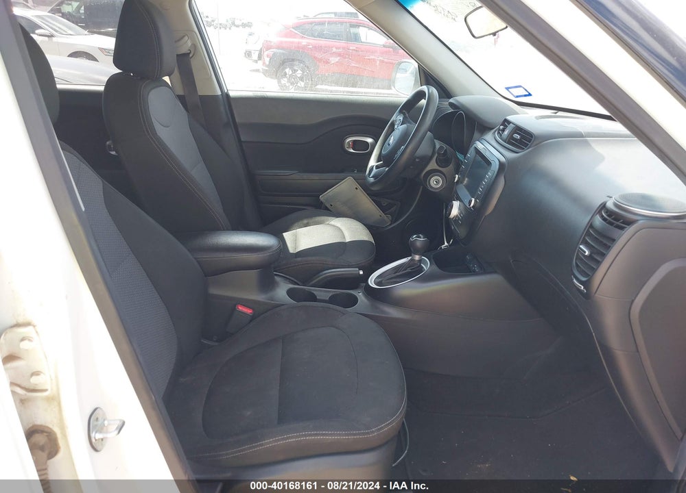 2018 KIA SOUL VIN: KNDJP3A56J7520370