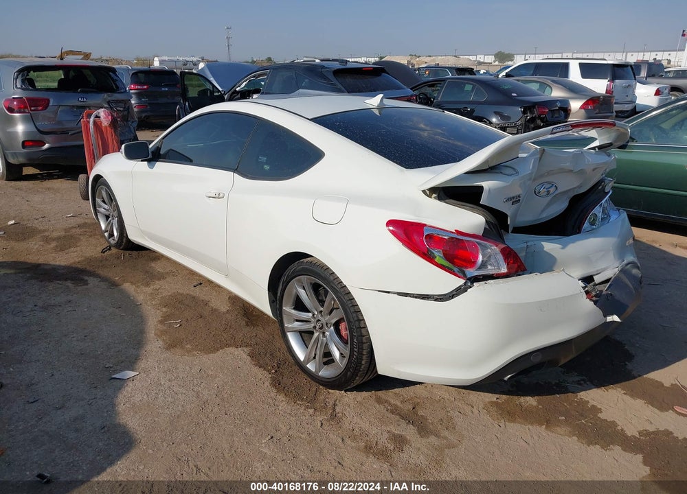2011 HYUNDAI GENESIS 3.8 TRACK VIN: KMHHU6KH8BU043005