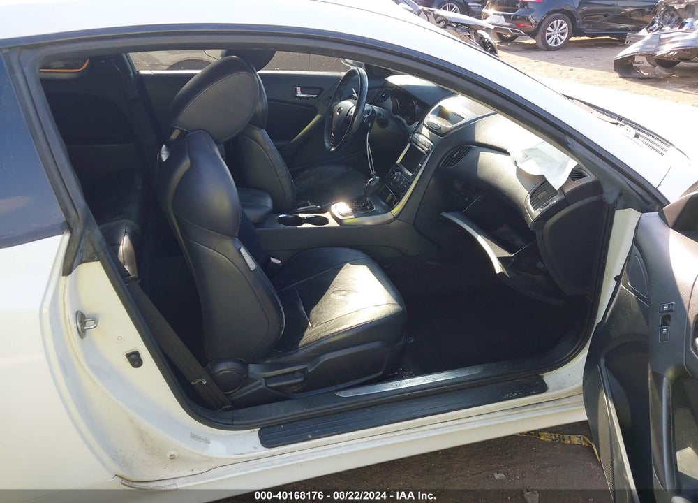 2011 HYUNDAI GENESIS 3.8 TRACK VIN: KMHHU6KH8BU043005