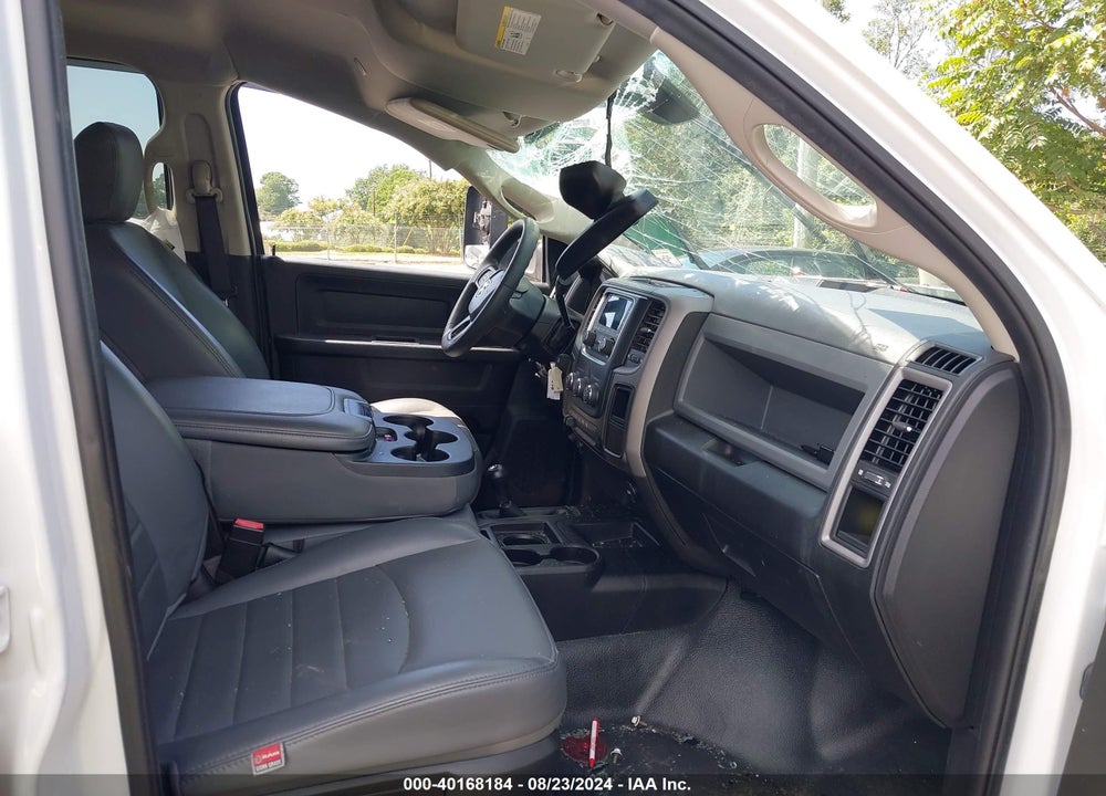 2018 RAM 2500 TRADESMAN 4X4 6'4 BOX VIN: 3C6UR5CL1JG390931