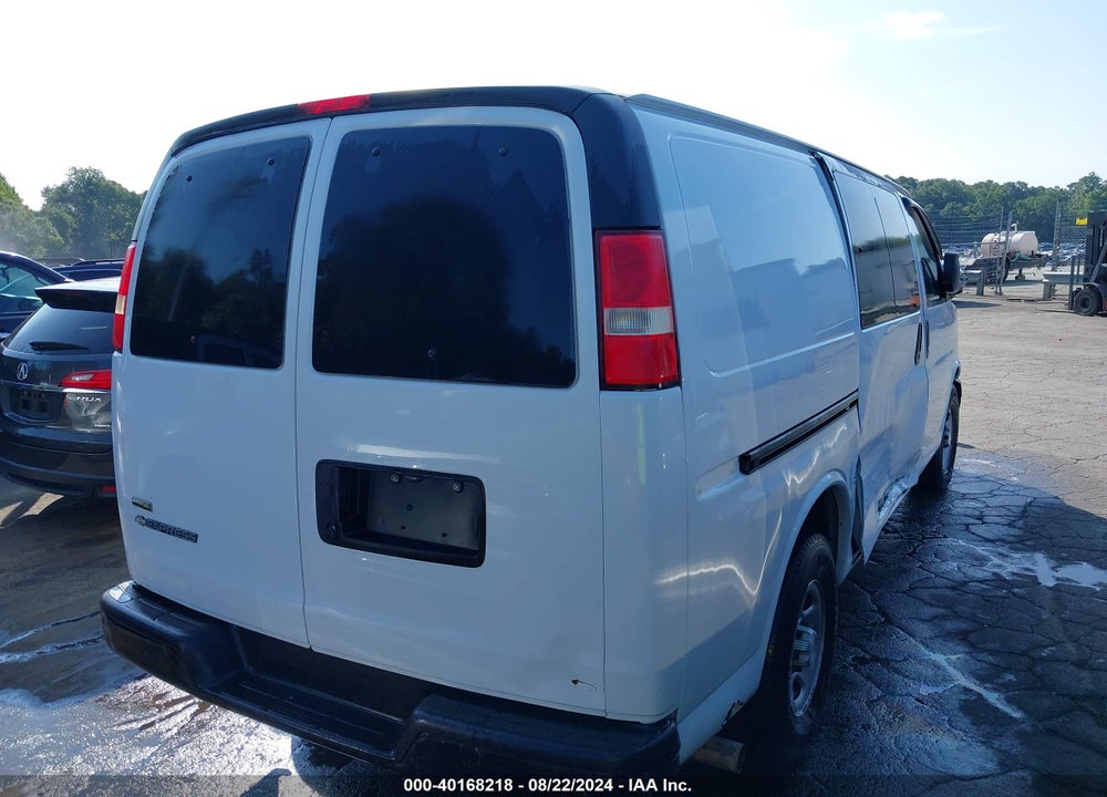 2008 CHEVROLET EXPRESS WORK VAN VIN: 1GCFG154481196392