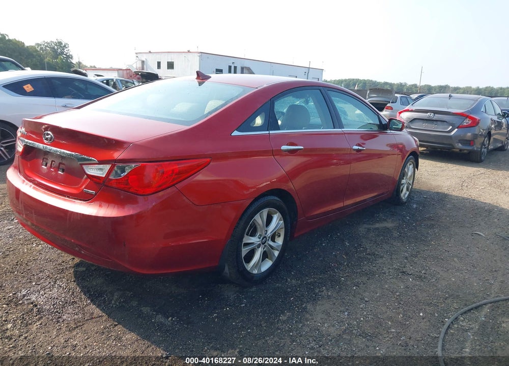 2011 HYUNDAI SONATA LIMITED VIN: 5NPEC4AC4BH124159