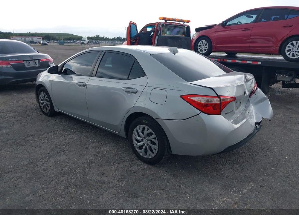 2017 TOYOTA COROLLA LE VIN: 5YFBURHE2HP631884
