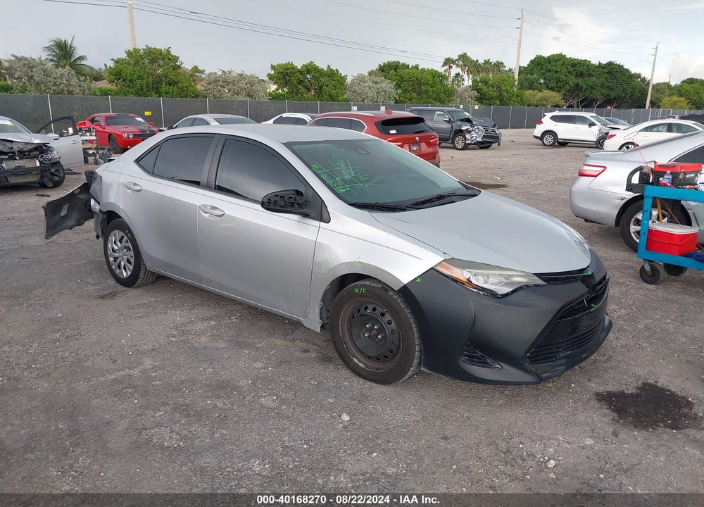 2017 TOYOTA COROLLA LE VIN: 5YFBURHE2HP631884