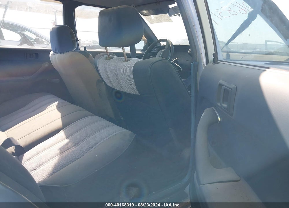 1988 TOYOTA CAMRY VIN: JT2SV24EXJ3301783