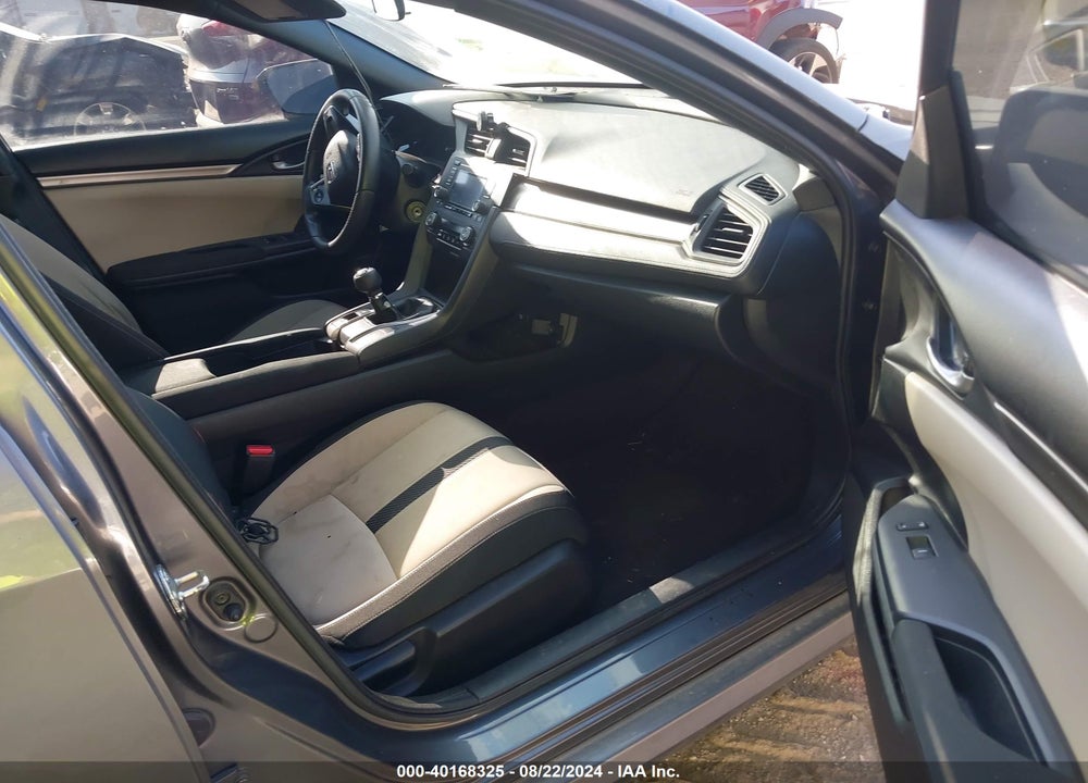 2017 HONDA CIVIC LX VIN: SHHFK7G24HU213842