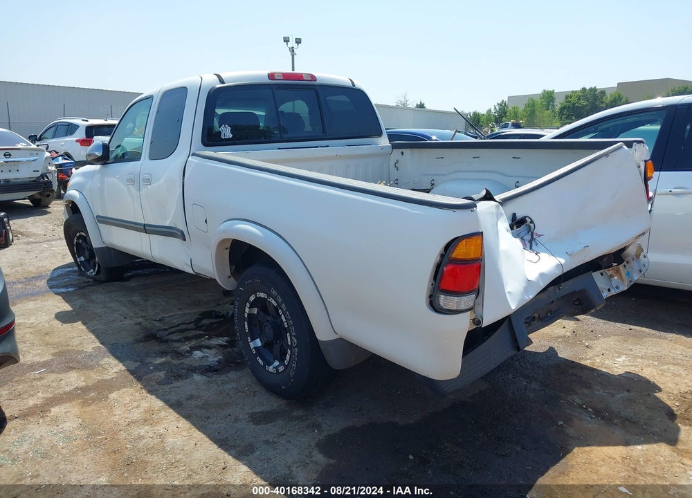 2004 TOYOTA TUNDRA SR5 V8 VIN: 5TBBT44154S447218