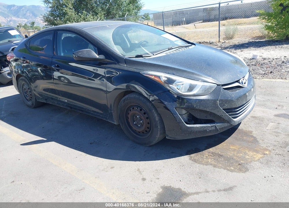 2016 HYUNDAI ELANTRA SE VIN: 5NPDH4AE7GH687700