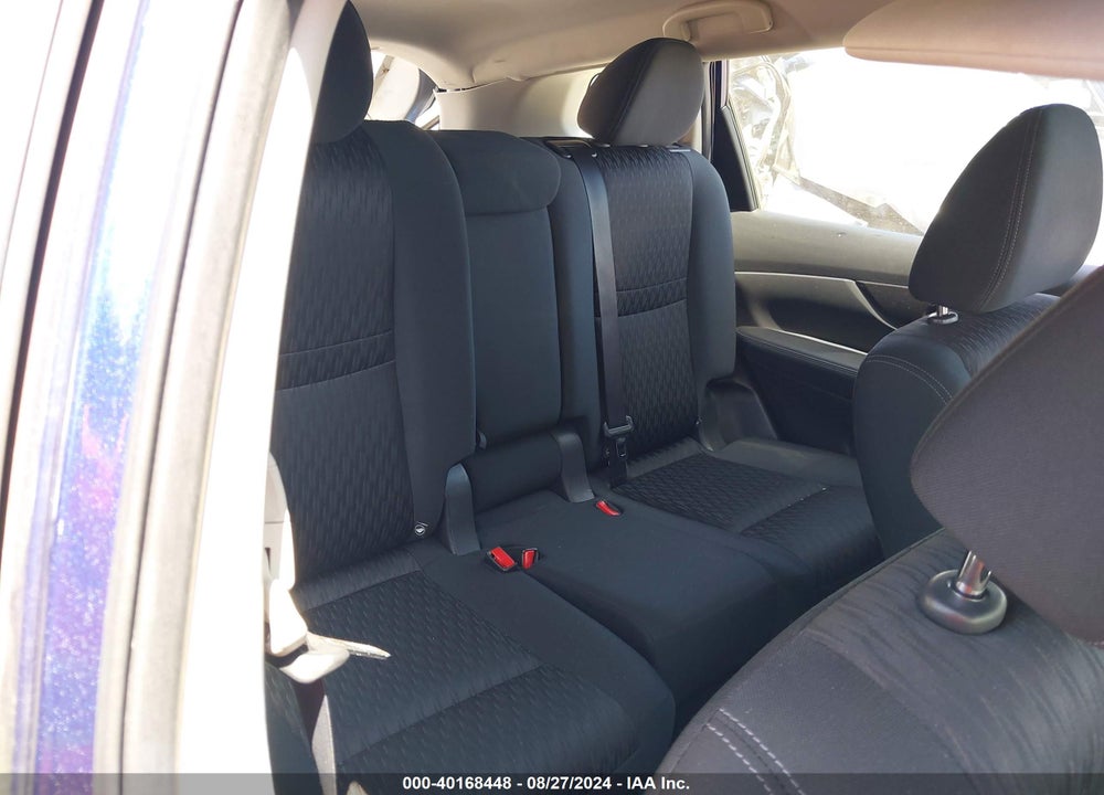 2018 NISSAN ROGUE S VIN: KNMAT2MV0JP571770