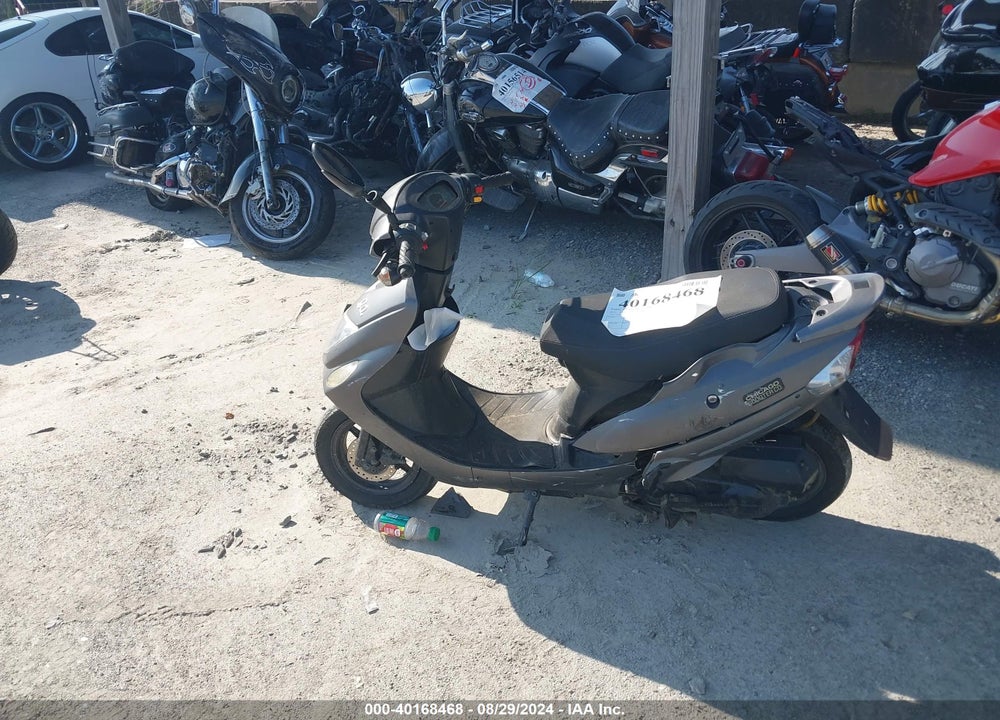 2021 CHICAGO SCOOTER CO GO VIN: L4HCATA15M6000832