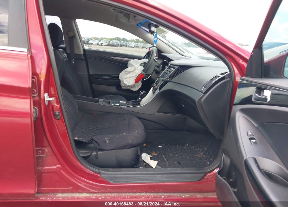 2014 HYUNDAI SONATA SE VIN: 5NPEC4ACXEH875464