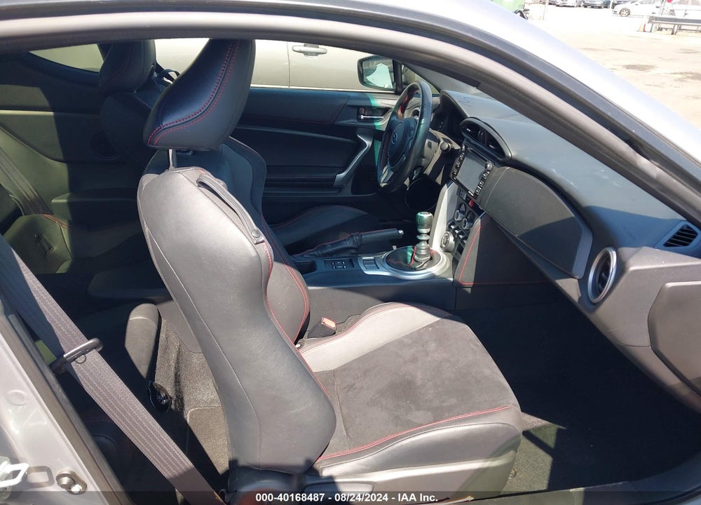 2016 SUBARU BRZ LIMITED VIN: JF1ZCAC15G9600968