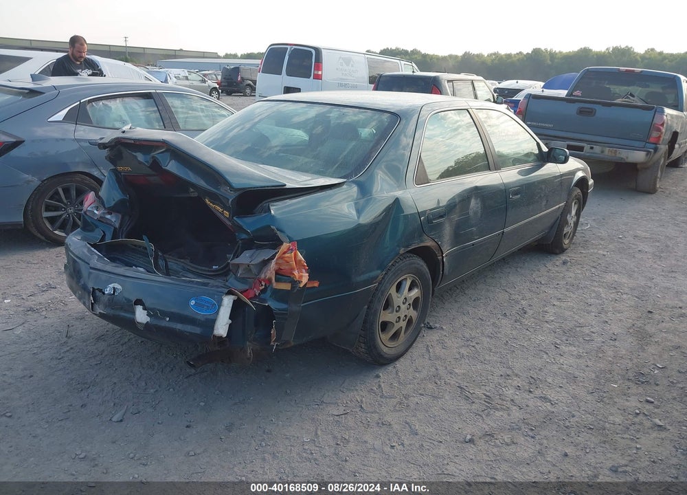 1997 TOYOTA CAMRY XLE V6 VIN: 4T1BF22K9VU001581