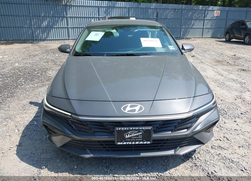 2024 HYUNDAI ELANTRA SEL VIN: KMHLM4DG4RU811740