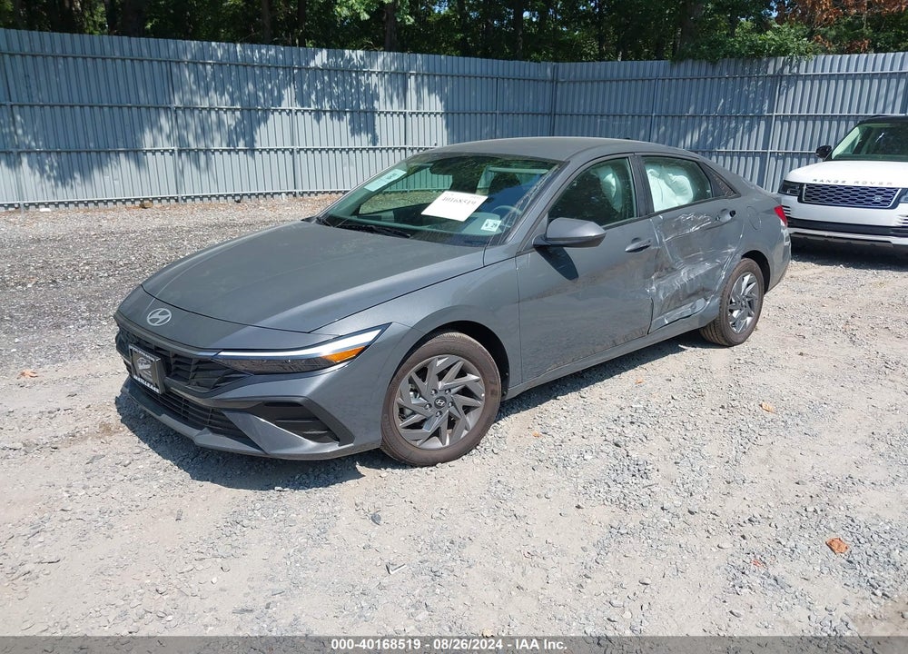 2024 HYUNDAI ELANTRA SEL VIN: KMHLM4DG4RU811740