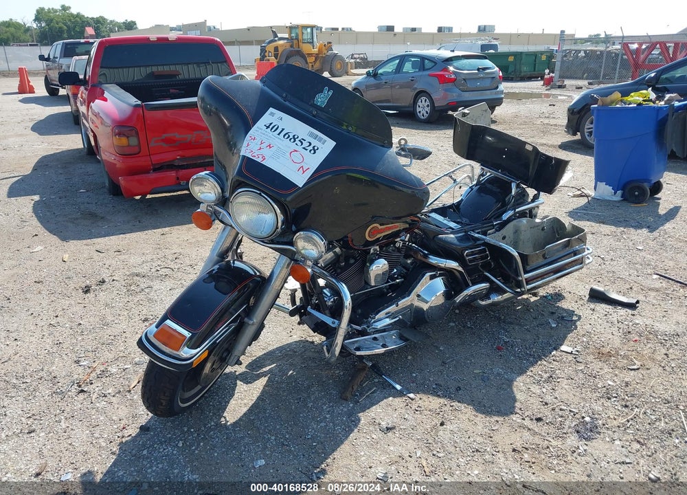 1995 HARLEY-DAVIDSON FLHT CLASSIC VIN: 1HD1DJL11SY608213