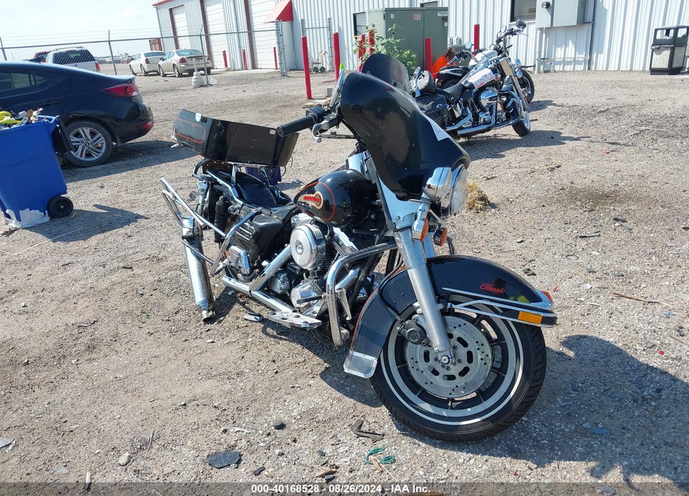 1995 HARLEY-DAVIDSON FLHT CLASSIC VIN: 1HD1DJL11SY608213