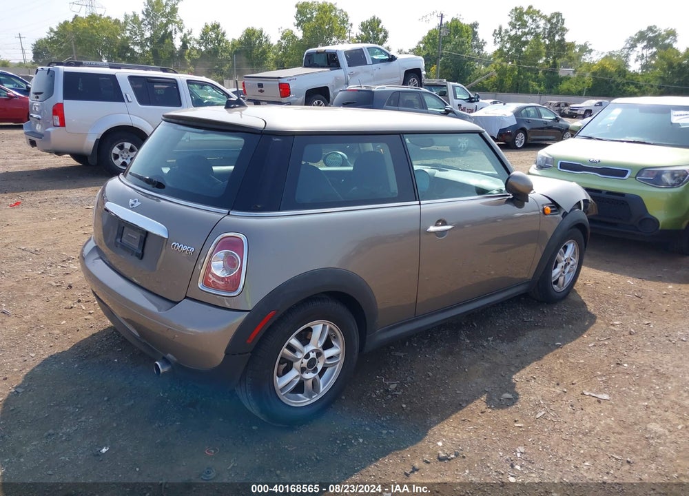 2012 MINI COOPER VIN: WMWSU3C53CT263198