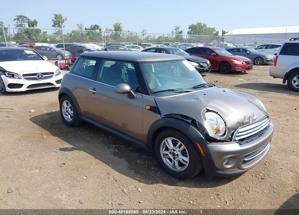 2012 MINI COOPER VIN: WMWSU3C53CT263198
