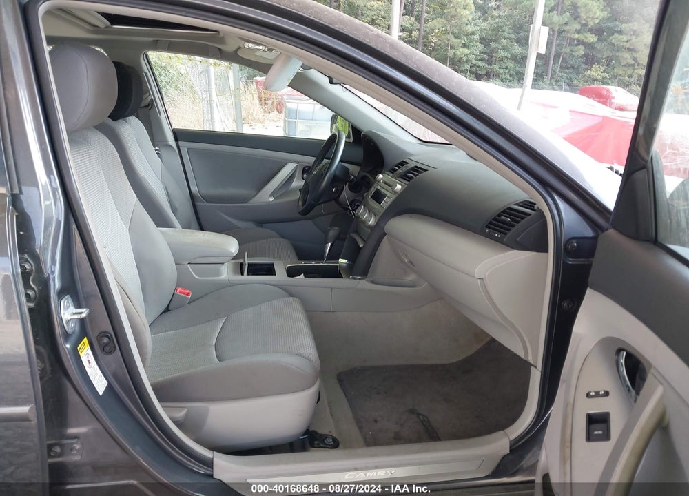 2011 TOYOTA CAMRY SE VIN: 4T1BF3EK2BU145826