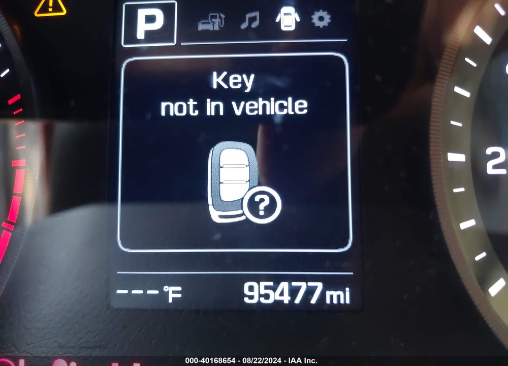 2017 HYUNDAI TUCSON SPORT VIN: KM8J3CA2XHU271810