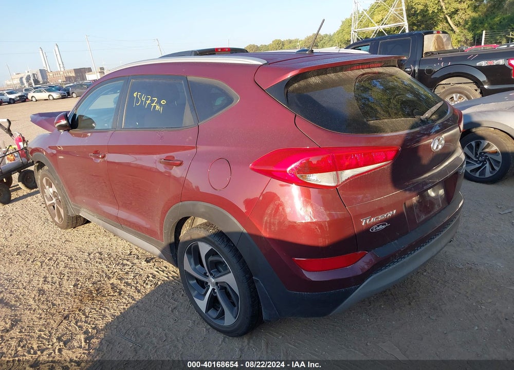 2017 HYUNDAI TUCSON SPORT VIN: KM8J3CA2XHU271810