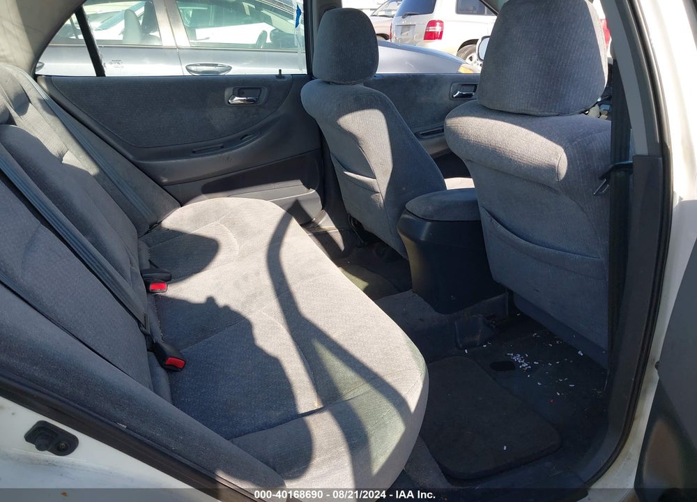 2001 HONDA ACCORD 2.3 LX VIN: 3HGCG66511G714197