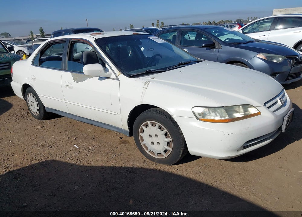 2001 HONDA ACCORD 2.3 LX VIN: 3HGCG66511G714197