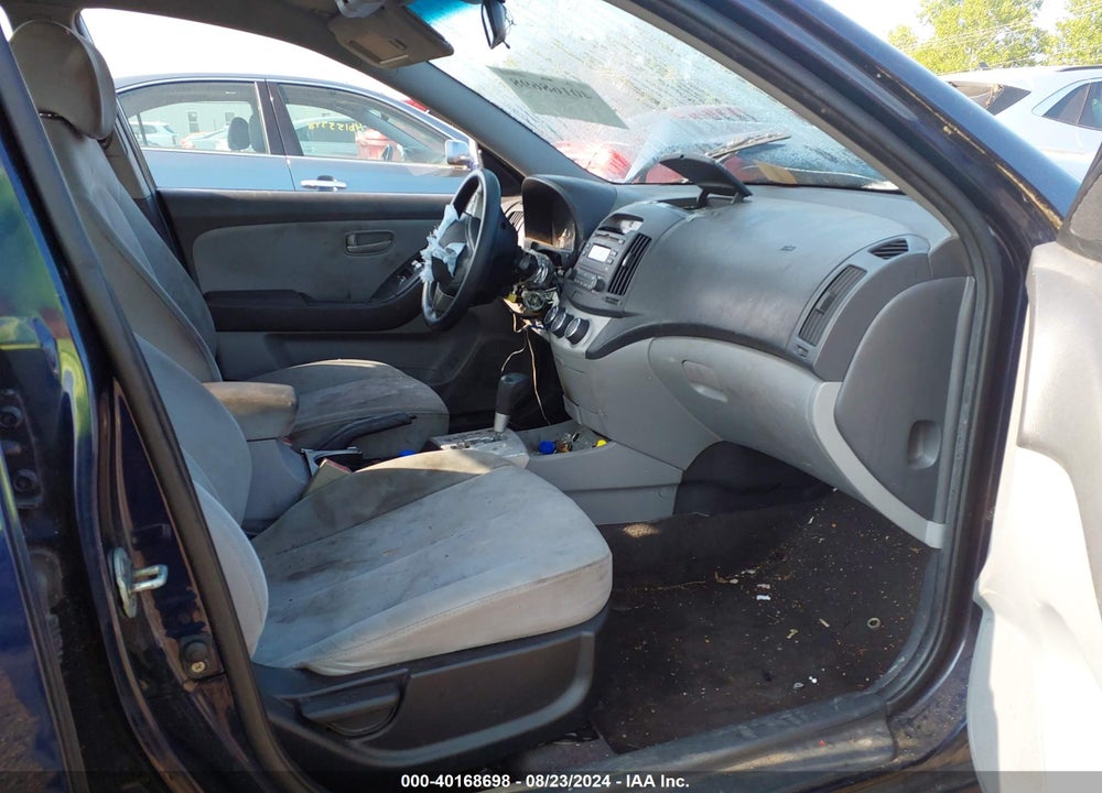 2008 HYUNDAI ELANTRA VIN: KMHDU46D48U577184