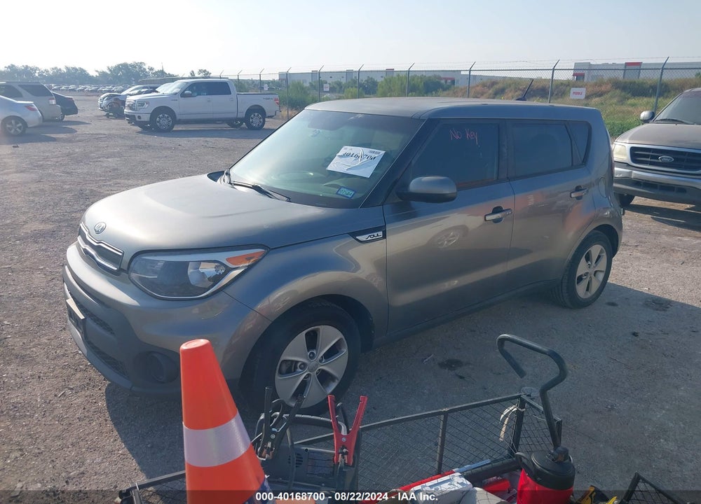 2018 KIA SOUL VIN: KNDJN2A2XJ7583073