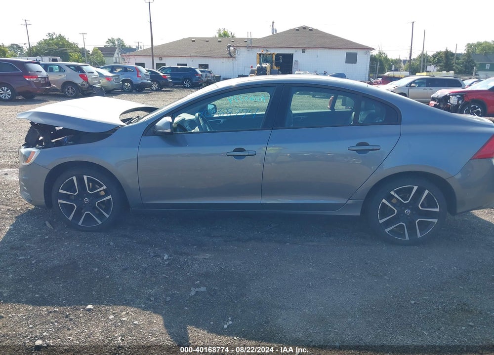 2017 VOLVO S60 T5 DYNAMIC VIN: YV140MTL1H2427292