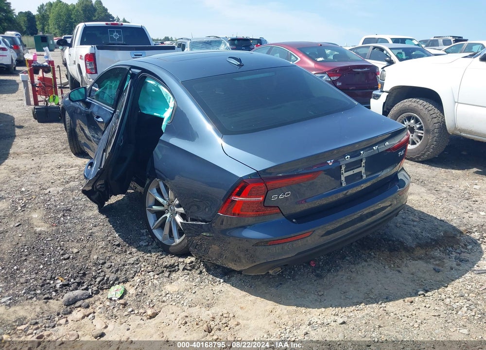 2021 VOLVO S60 T6 MOMENTUM VIN: 7JRA22TK8MG095350