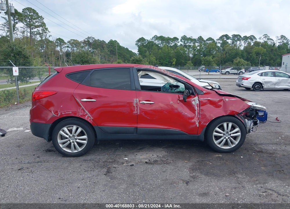 2013 HYUNDAI TUCSON LIMITED VIN: KM8JU3AC1DU596510